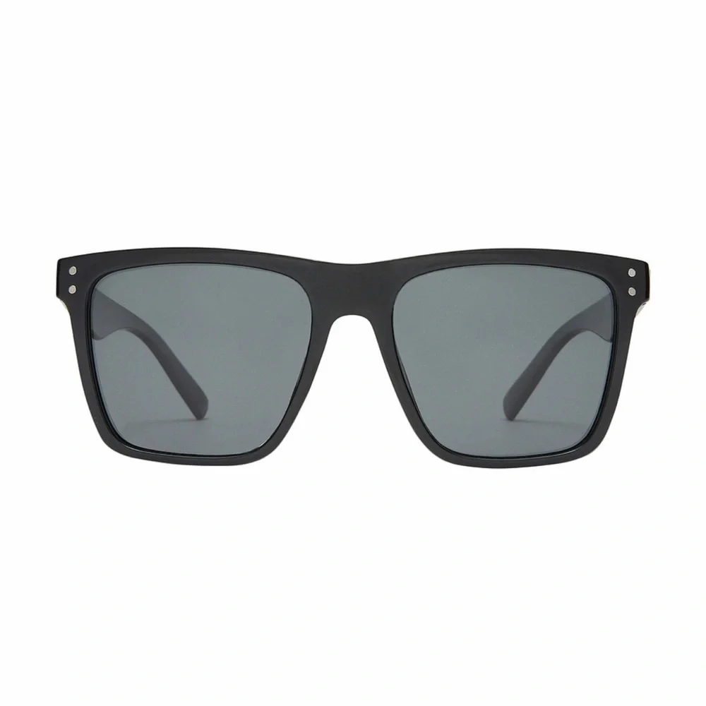 Aire Revolve Kraz Square 53mm Acetate Sunglasses in Black & Smoke Mono Polarized